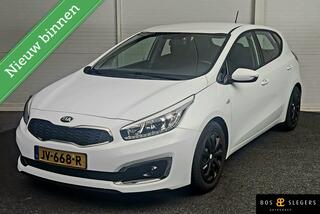 KIA CEE D 1.6 GDI DynamicLine Navigatie en extra winterset wielen