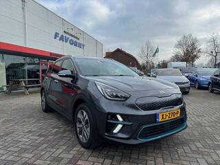 KIA e-Niro EXECUTIVELINE/64KWH/12MAANDEN GARANTIE/ACARPLAY/NAV/LEER