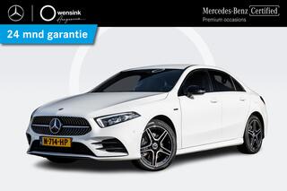 Mercedes-Benz 250 A-klasse Limousine e AMG Night | Achteruitrijcamera | Sfeerverlichting | High-Performance LED | DAB+ Radio | Widescreen | Stoelverwarming | MBUX Augemented Reality camera | Advantage Pakket |