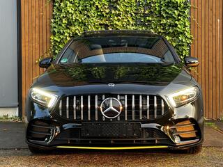 Mercedes-Benz A-KLASSE 200 |Edition 1 | AMG | Pano| Sfeer | Widescreen | Night P