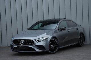 Mercedes-Benz A-KLASSE 180d AMG Aut7 | Sfeerverlichting | Panoramadak | Widescreen | Keyles-go | Stoelverw. | Led 2019.