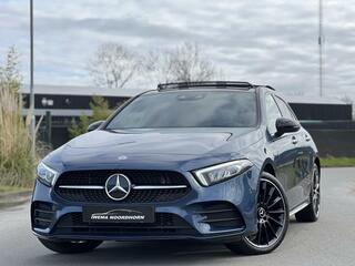 Mercedes-Benz A-KLASSE 250 e AMG A250e Panoramadak|Camera|Keyless|Widescreen|AppleCarplay|DAB+|Sfeerverlichting|Night pakket