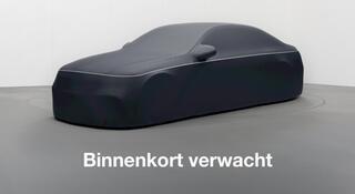 Mercedes-Benz A-KLASSE 250 e AMG Line Verwacht | AMG | Panoramadak | 19" Multispaaks velgen | Advanced Sound System |