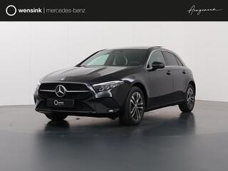 Mercedes-Benz A-KLASSE 250 e Business Line | ¤ 3.000 Star Days Voordeel | Panoramdak | Lederlook | donker glas