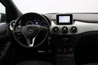 Mercedes-Benz B-KLASSE B180 Prestige Automaat - Navi, Xenon, Leer, PDC