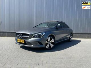 Mercedes-Benz CLA-KLASSE 200 d Business Solution AMG Upgrade Edition Pano Automaat Camera Led