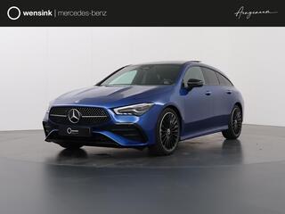 Mercedes-Benz CLA-KLASSE Shooting Brake 180 AMG Line | Panorama dak | Night Pakket | 19 inch | Sfeerverlichting | Spectraalblauw