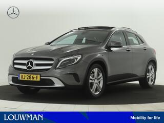 Mercedes-Benz GLA-KLASSE 180 Urban Ambition | Panoramadak | Bi-Xenon | Sfeerverlichting | Navigatie | Parkeerpakket met Camera |