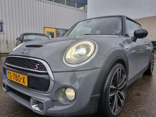 Mini COOPER S Panodak Leder Navi 19 Inch