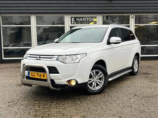 Mitsubishi OUTLANDER 2.0 Business Edition | Autm | 7 Per. | Navi | Clima |