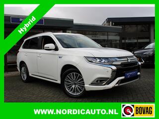 Mitsubishi OUTLANDER 2.4 PHEV INSTYLE/ LEDER- NAVIGATIE- STOELVERWARMING