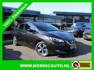 Nissan LEAF 2.ZERO EDITION 40 KWH / 360 CAMERA- ADAPTIEVE CRUISE VERWARMDE STOELEN V+A- LM 17 INCH