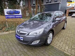 Opel ASTRA Sports Tourer 1.4 Turbo Anniversary Edition 140PK Airco/ Cruise/ PDC/ 17Inch/ Nwe APK