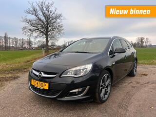 Opel ASTRA 1.6 TURBO GT 180 PK / XENON / NAVI / BOMVOL *APK 10-2024*