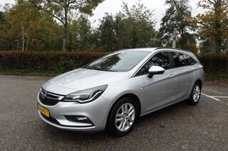 Opel ASTRA 1.4 Business+