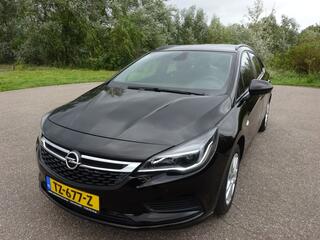Opel ASTRA 1.0 Online Ed.
