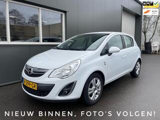 Opel CORSA 1.2-16V Design Edition / Airco / Lichtmetalen Velgen!