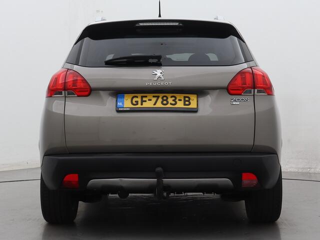 Peugeot 2008 Crossover Allure 82pk ETG Automaat | Navigatie | Glazen Panoramadak | 16" Lichtmetalen Velgen | Climate Control |