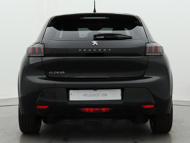Peugeot 208 Blue Lease Allure EV 50 kWh Automaat | DEMO | Incl. BTW | 12% Bijtelling | Navigatie | 16" LM Velgen | Camera | Cruise Control |