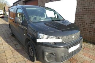 Peugeot PARTNER XL / 1.5 BlueHDi / Aut. / Navi / Camera / PDC