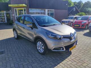 Renault CAPTUR 1.2 TCe Expression Automaat, Org NL, Airco, Cruise Control, Bluetooth en Trekhaak!