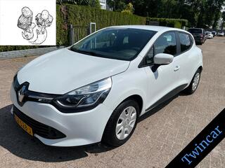 Renault CLIO 0.9 TCe 5-D. EXPR. AC NAVI CRUISE BL.TOOTH NAP