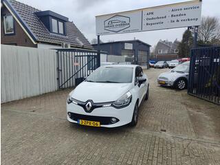 Renault CLIO 0.9 TCe ECO Night&Day 2015 PDC/CRUISE/LMV/NAP!!
