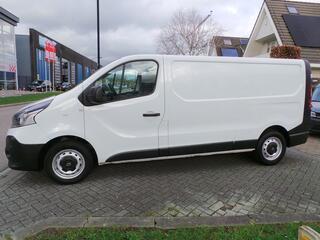 Renault TRAFIC 1.6 dCi T29 L2H1 Airco,Cruise,Pdc 3 persoons,trekhaak