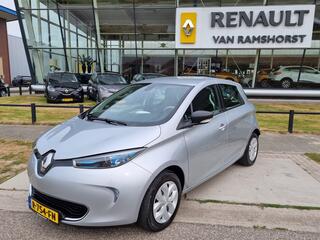 Renault ZOE R90 Life 41 kWh (AccuHuur) incl. BTW excl. Overheidssubsidie / Dealer onderhouden !! / Cruise / Climate / Elek ramen V / R-link Navi / Regensensoren