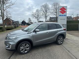 Suzuki VITARA 1.4 Boosterjet Select Smart Hybrid // 1500 kilo trekgewicht // Nieuwstaat // Snel te rijden // Rijklaarprijs!