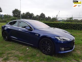 Tesla MODEL S 75D mcu 2 incl btw blauw camera luchtvering led