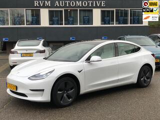 Tesla Model 3 RWD Plus | EINDEJAARSVOORDEEL ¤2.023 | ORG. NL NAP KM | LEDER | FSD AUTOPILOT |