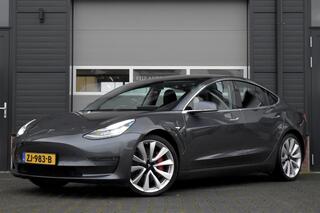 Tesla Model 3 Performance 75 kWh 462pk | NL-Auto | 1e Eigenaar | Panoramadak | Autopilot | Brembo | 20'' Velgen | Cruisecontrol Adaptive |