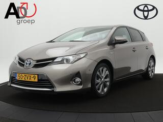 Toyota AURIS 1.8 Hybrid Executive | Navigatie | Parkeercamera | Climate control | Parkeersensoren |