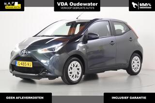Toyota AYGO 1.0 X-play limited