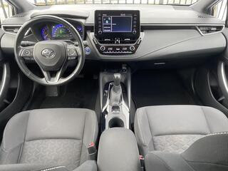 Toyota COROLLA Touring Sports 1.8 Hybrid Dynamic LED / 17inch / Clima / Adapt. Cruise / Camera / Navi By App