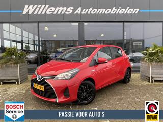 Toyota YARIS 1.5 Hybrid Now Lichtmetaal 15'', Climate Control & Cruise Control