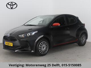 Toyota YARIS 1.5 HYBRID "BLACK EDITION" NAVIGATIE GARANTIE TOT 7-2032* Camera, Bluetooth, Parkeerhulpcamera, Apple Carplay & Androidauto, Privacy Glass