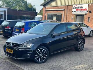 Volkswagen GOLF 1.4 TSI Business Edition R Connected