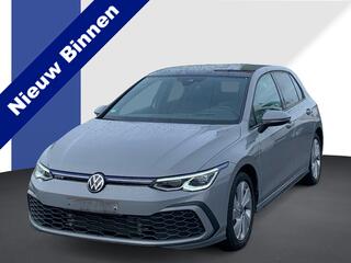 Volkswagen GOLF 1.4 eHybrid 245pk DSG GTE / Panoramadak / 18" LMV / IQ LED Matrix / Navi / Camera / Stuur en Stoelverwarming / Dynamic Chassis Control / Head-Up Display