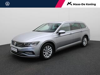 Volkswagen PASSAT Variant 1.5TSI/150PK Business DSG · Trekhaak · Parkeersensoren · Navigatie