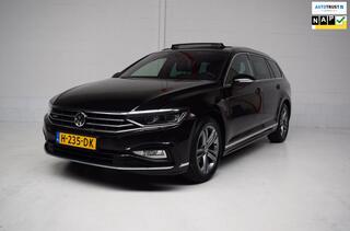 Volkswagen PASSAT Variant 1.5 TSI 150PK R-LINE VIRTUAL / PANORAMADAK / ADAPTIVE CRUISE / LED / ORG.NED / NAP / CARPLAY / VLAKSTUUR