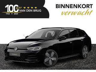 Volkswagen PASSAT Variant 1.5 eTSI R-Line Business 150pk DSG | Binnekomst februari! | Panorama dak | Harman/Kardon | Black style | Head-up | 360° camera |
