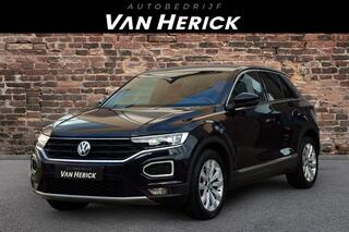 Volkswagen T-Roc 1.5 TSI Sport | Automaat | Virtual Cockpit | LED