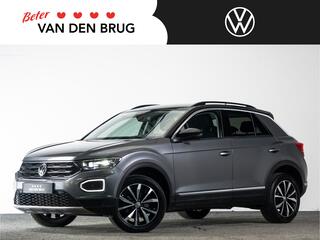 Volkswagen T-Roc 1.5 TSI 150 PK Style | LED | Navigatie | Trekhaak Afneembaar | Stoelverwarming | Dodehoek Detectie |