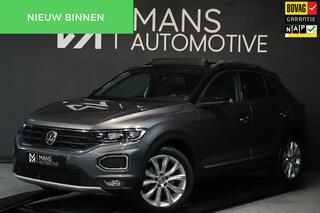 Volkswagen T-Roc 1.5 TSI Sport / PANODAK / CARPLAY / KEYLESS