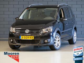 Volkswagen TOURAN 1.4 TSI 141PK Automaat Comfortline 7p. | LEDER | TREKHAAK | CAMERA |