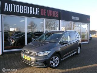 Volkswagen TOURAN 1.5 TSI Highline Bsns R-Line 7Pers Led/ACC