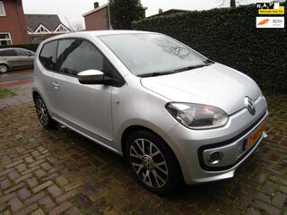 Volkswagen UP! 1.0 high up! Airco