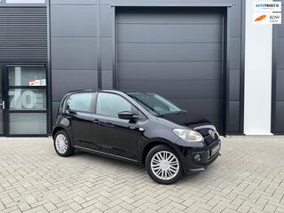 Volkswagen UP! 1.0 CUP UP! | AIRCO | MAPS + MORE | STOELVERWARMING